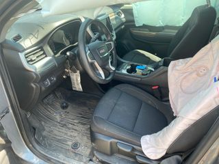 2021 GMC Acadia FWD SLE - Interior Front Seat Image